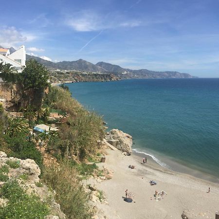 Edificio Verdemar - Stunning 1 Bed Apartment With Pool & Sea Views Nerja Zewnętrze zdjęcie