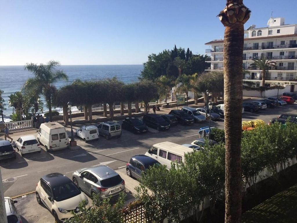 Edificio Verdemar - Stunning 1 Bed Apartment With Pool & Sea Views Nerja Zewnętrze zdjęcie