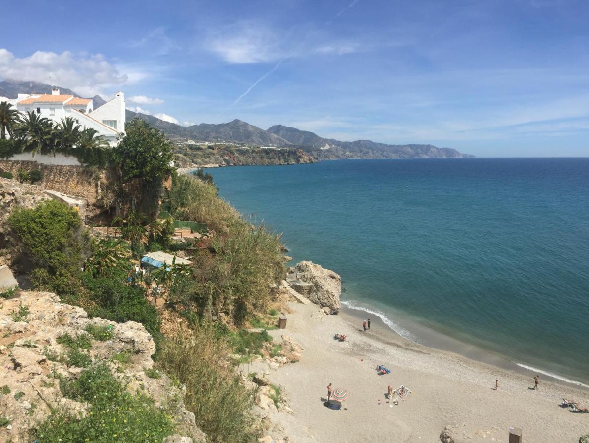 Edificio Verdemar - Stunning 1 Bed Apartment With Pool & Sea Views Nerja Zewnętrze zdjęcie